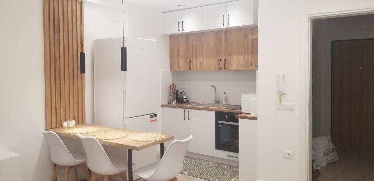 2A Near Blloku Area Apartment 티라나 외부 사진