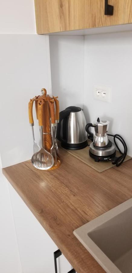 2A Near Blloku Area Apartment 티라나 외부 사진